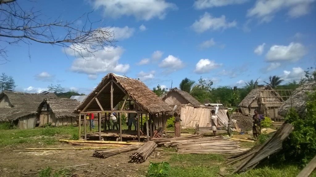 Construction of cyclone resilient buildings in Madagascar 
