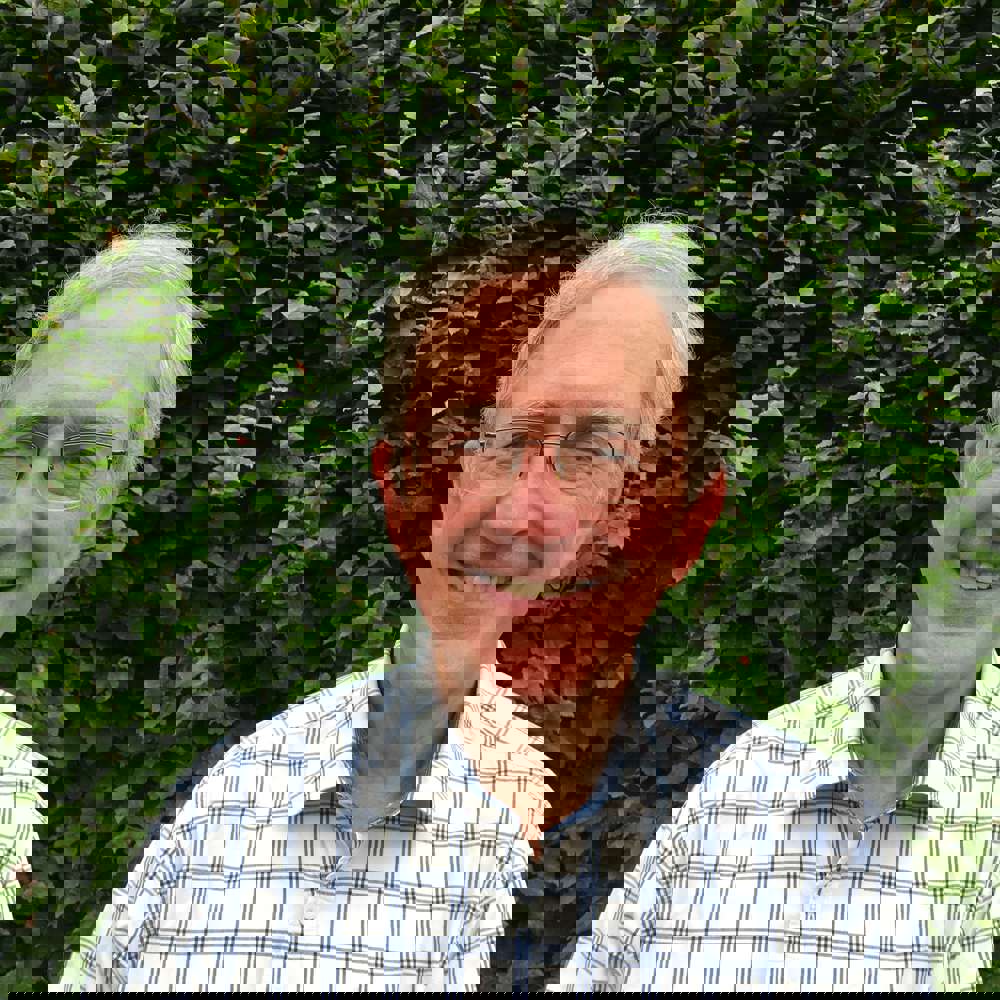 Professor Bryn Cleaver Hughes Freng 3