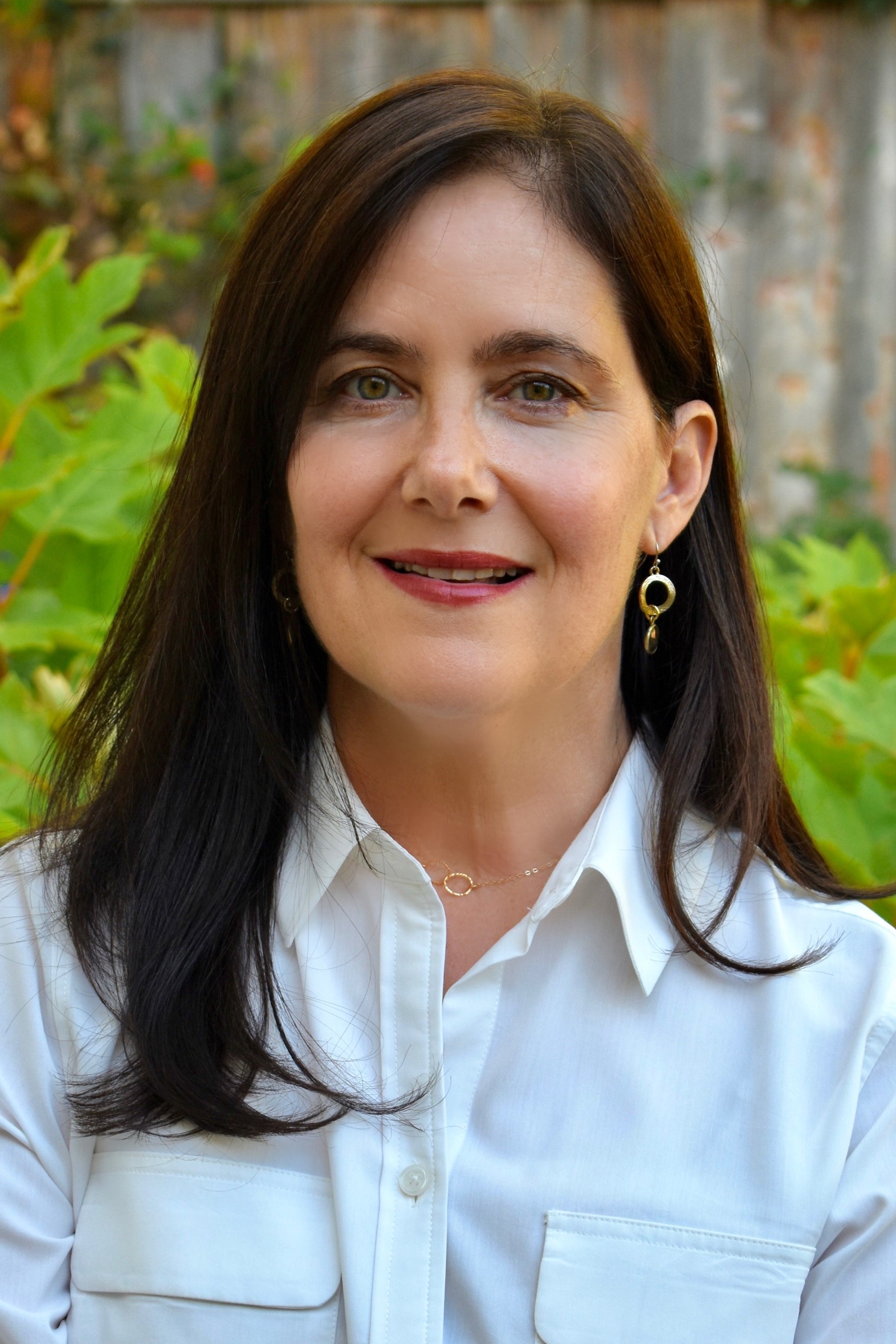 Dr Eve M Schooler