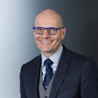 Prof Paul Howarth