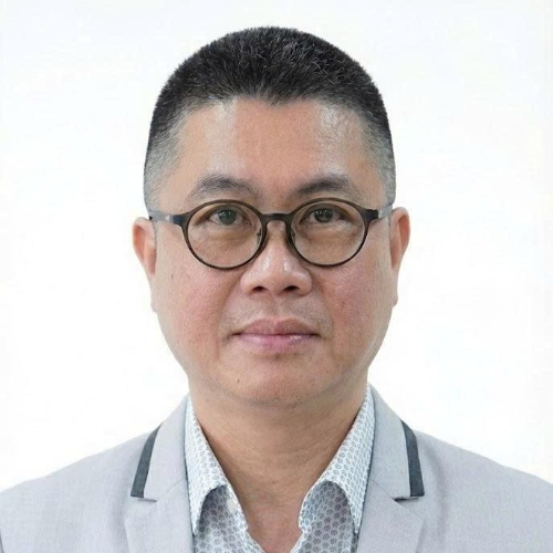 Headshot Dr Nguyen Phu Thuong Luu.