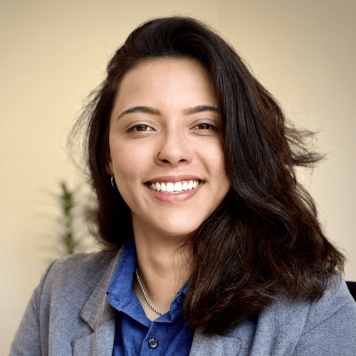 Headshot of Dr Pollyana Pereira Firmino.
