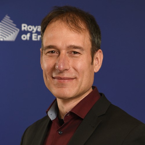 Professor Moritz Riede headshot