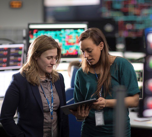 Female Engineers In Discussion