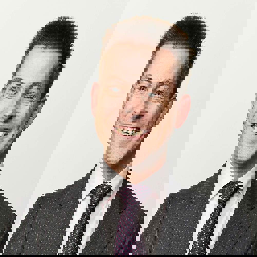 Dr Mark Selby Freng