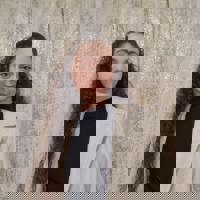 Souza Abdi Headshot