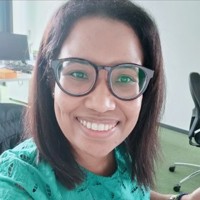Dr Amina Hamoud