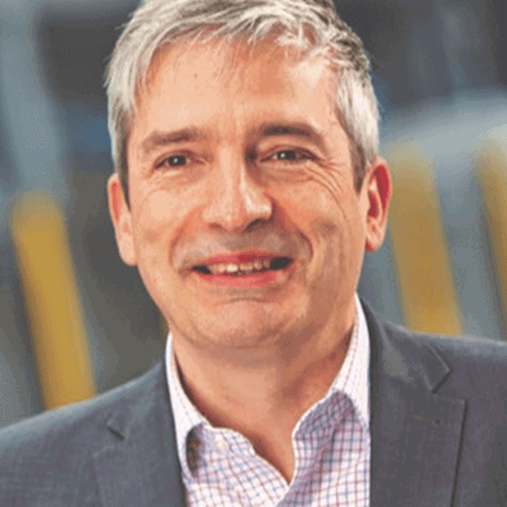 Headshot of Jonathan Carling