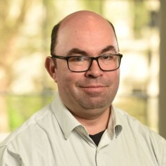 Dr Andrew Clark