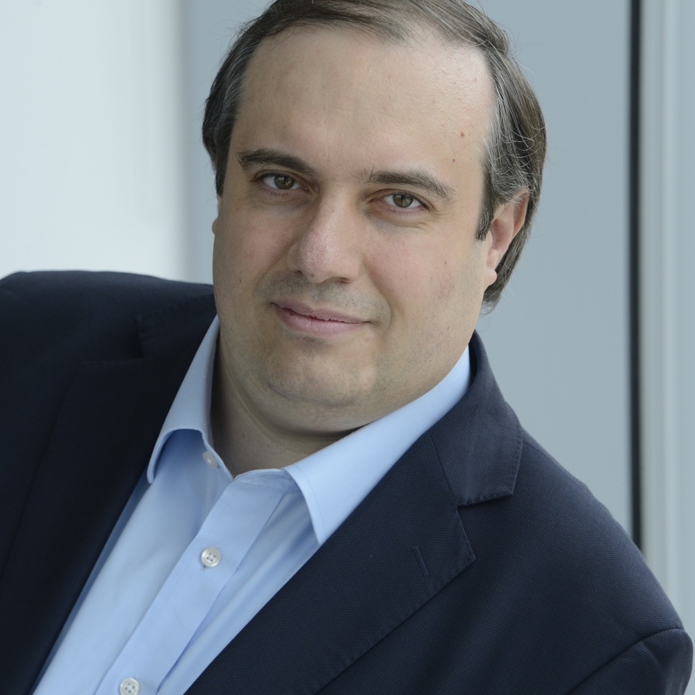 Professor Andrea Ferrari Freng
