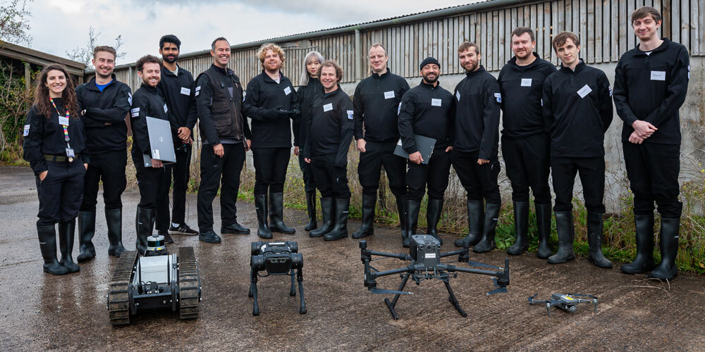 Professor Tom Scott and research team, University of Bristol's Interface Analysis Centre