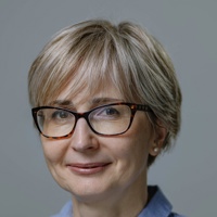 Professor Oana Ghita
