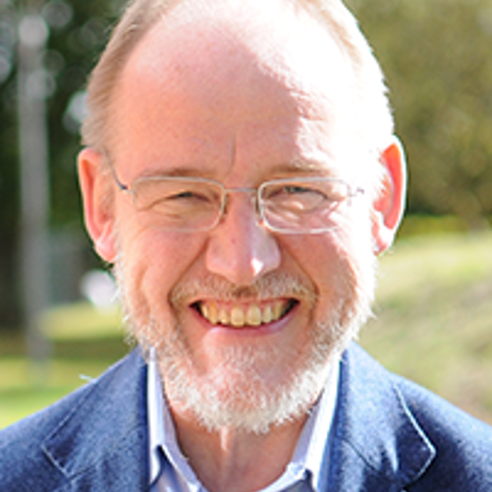 Dr Jonathan Simm Freng