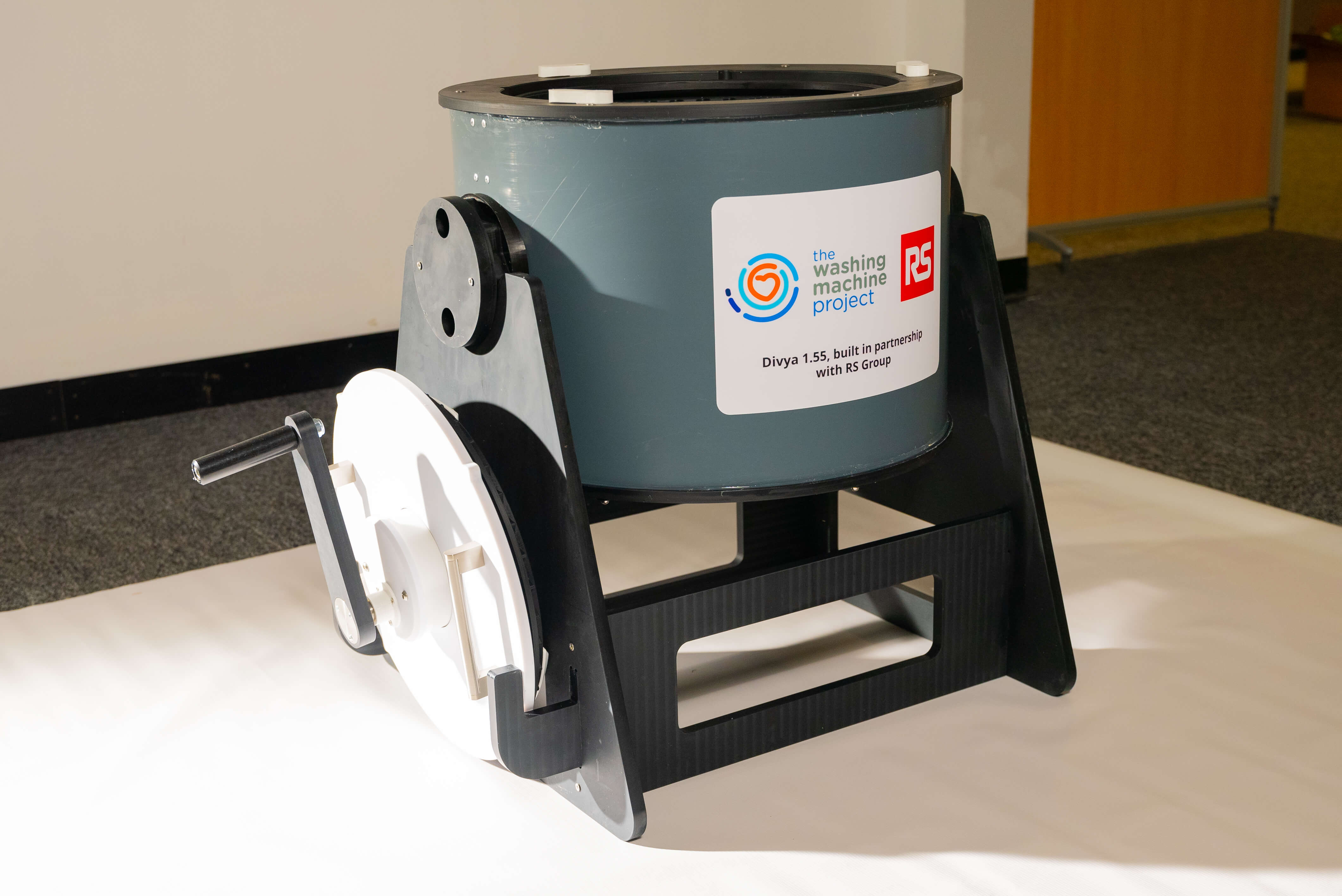 The Divya manual hand-cranked washing machine