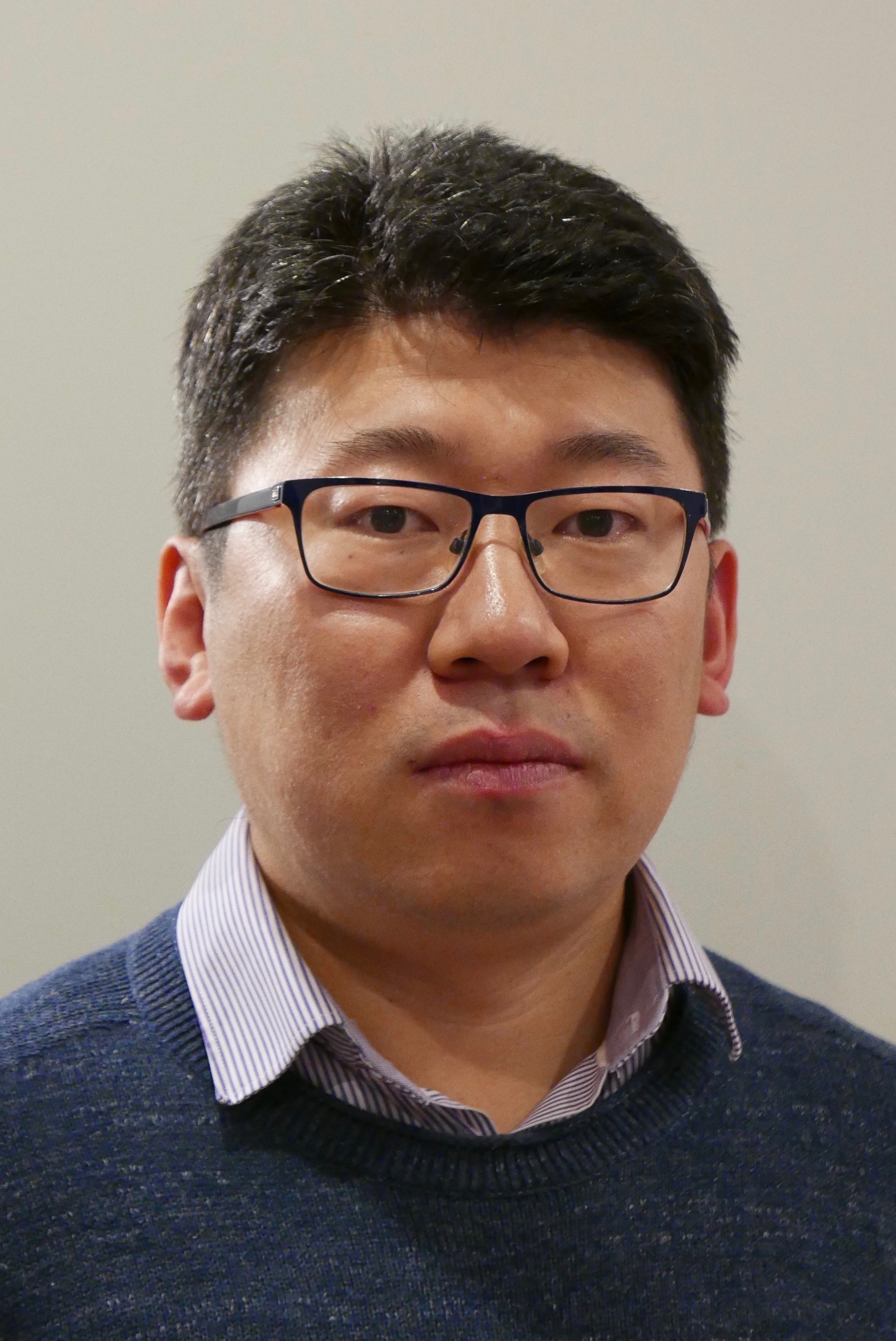 Dr Ze Ji
