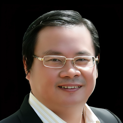 Headshot of Anh Tuan Tran.